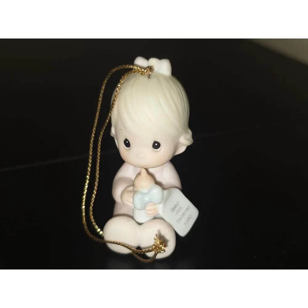 Enesco Precious Moments Love Is Kind Porcelain Ornament 1984 E-5391 Original Box
